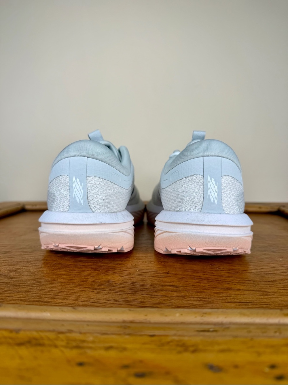 Brooks Women's Revel 7 Running Shoe Size 7.5 “Oyster / Peach” - Picture 10 of 14